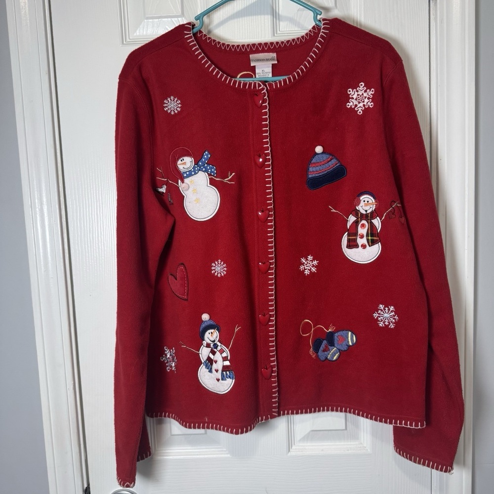 Fashion Bug Women's XL Vintage Holiday Snowman Winter Heart Buttons Red‎ Fleece
